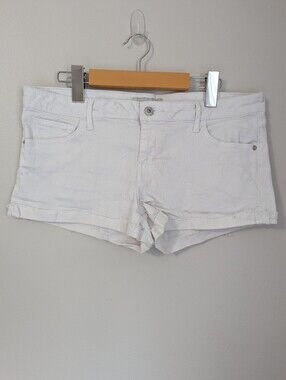 Guess Women's Size 31 White Denim Jean Shorts